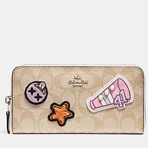 Coach Accordion Zip Wallet, Signature CC With Varsity Patches, 20968